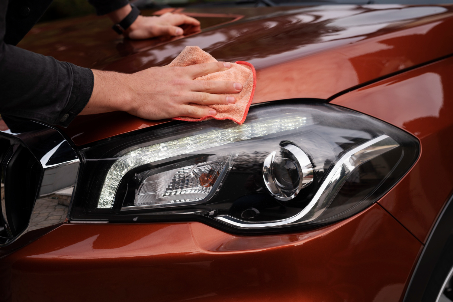 Exterior Valet